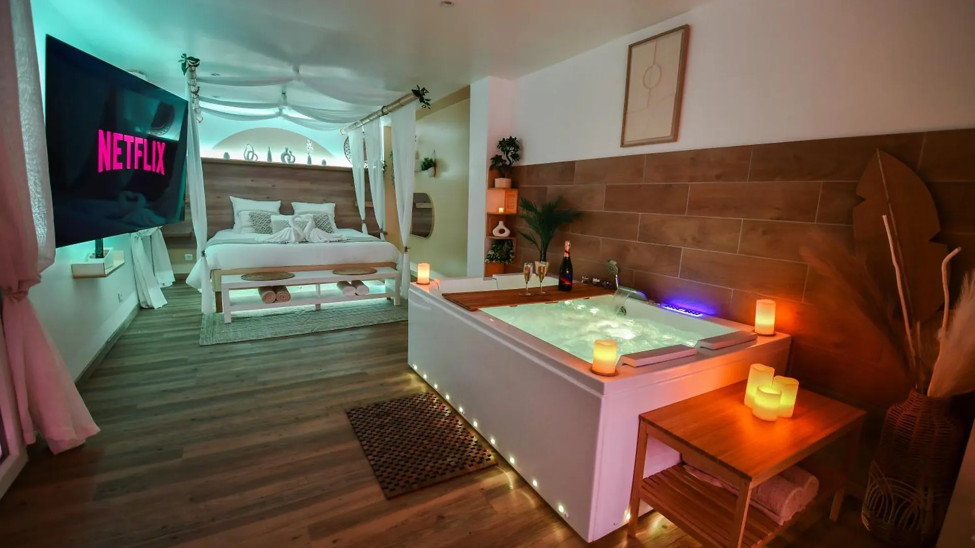 Apartment La Gioya - Love Room, Jacuzzi, Baldaquin La Seyne-sur-Mer